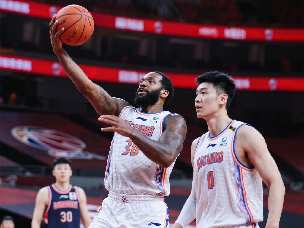 些在球场上 些在球场上